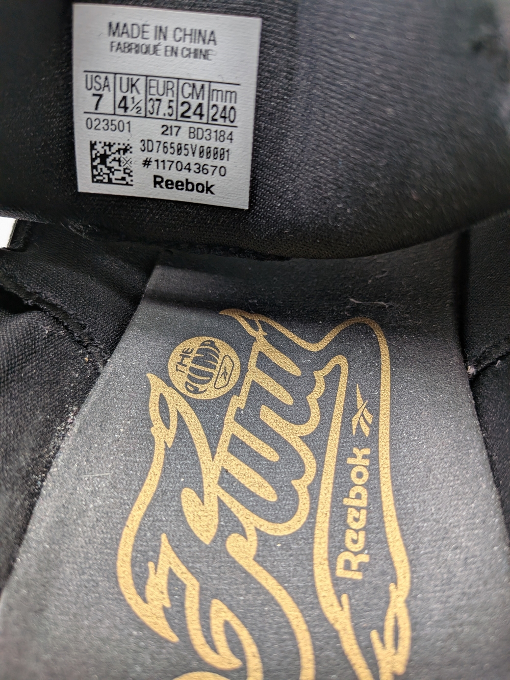 Reebok Instapump Fury Sandals Black Gold BD3184 Women's Slip-On Size 7 - Picture 4 of 6